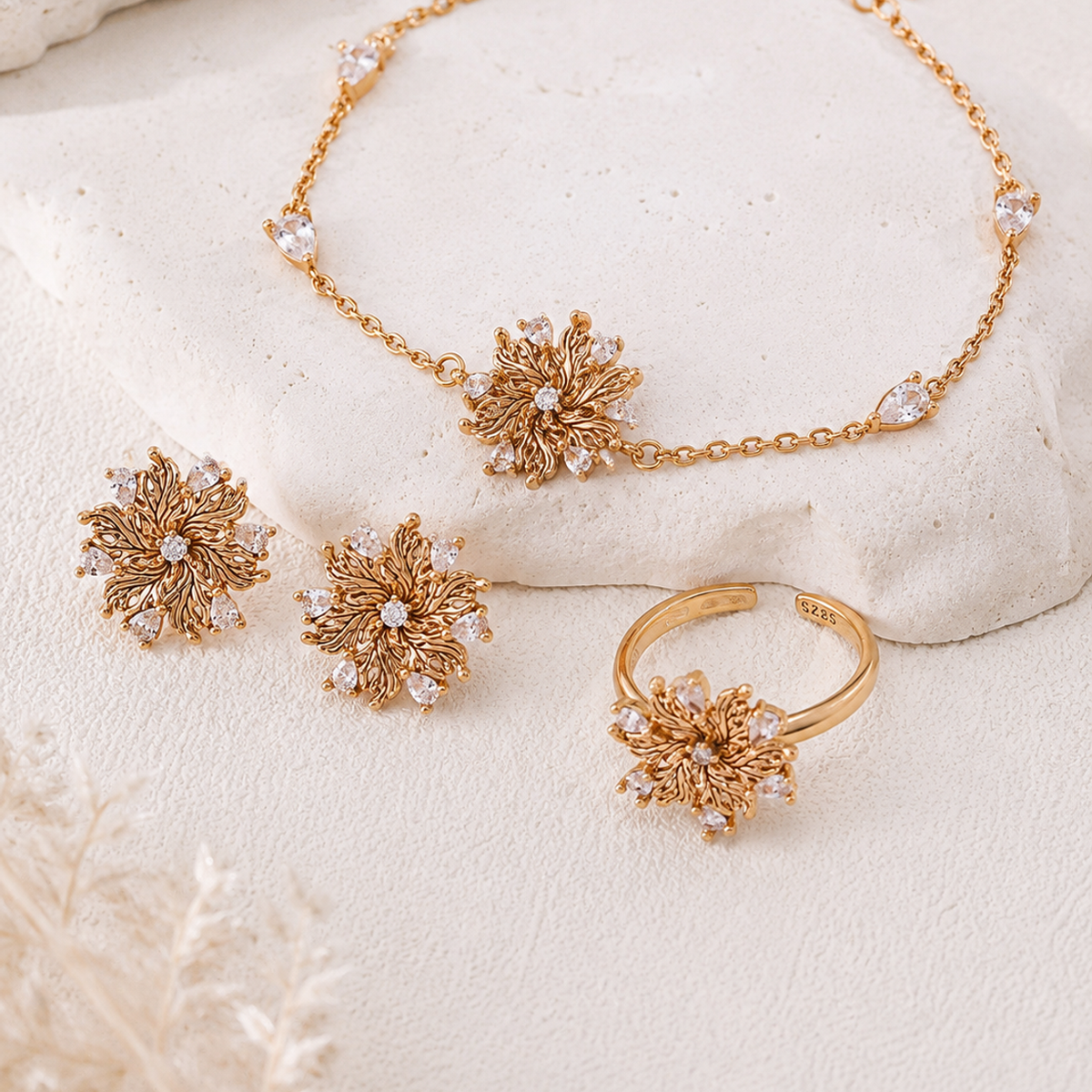 Six-Petal Lily Zircon Adjustable Ring — Vintage Gold image 7
