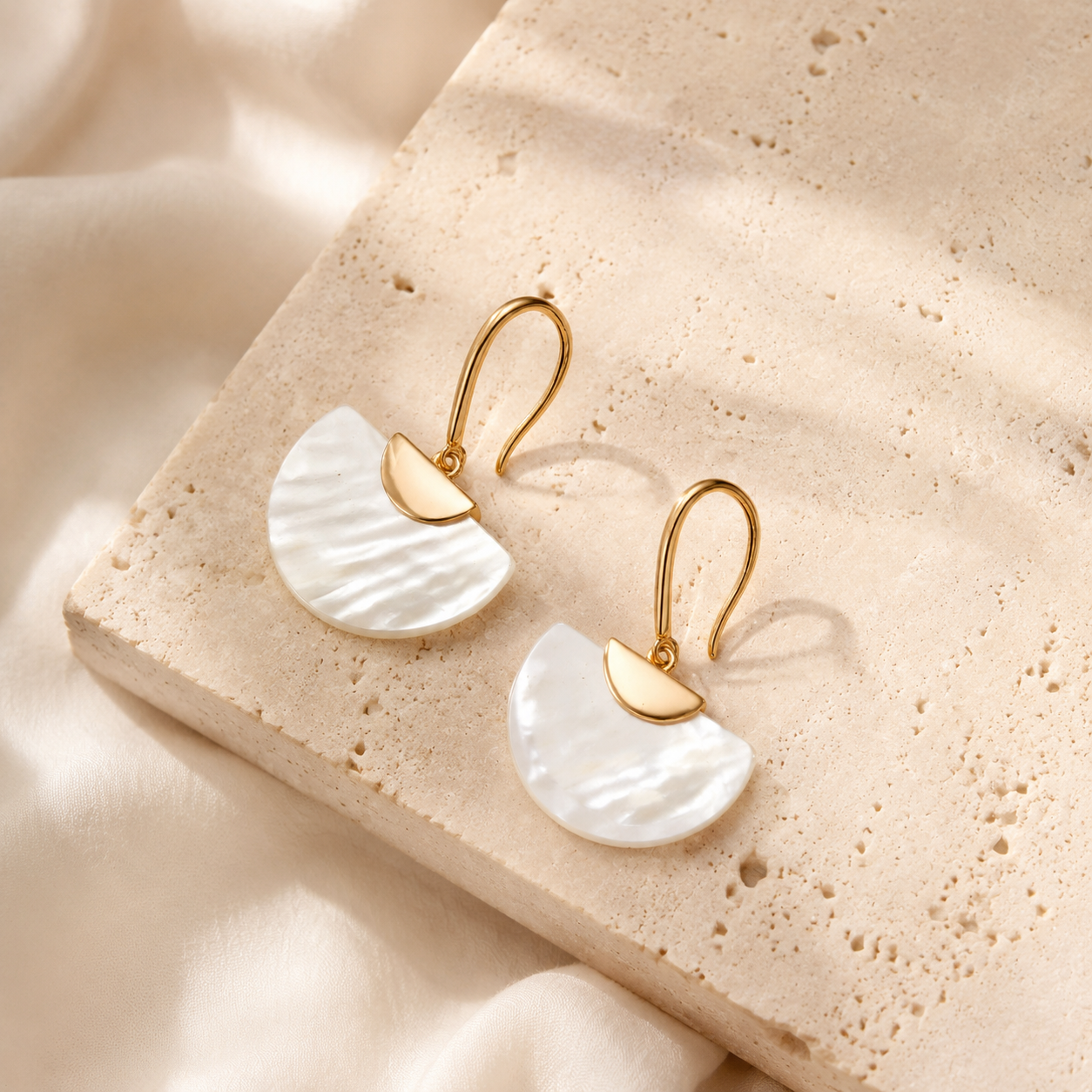 Vintage Gold S925 mother-of-pearl fan drop earrings