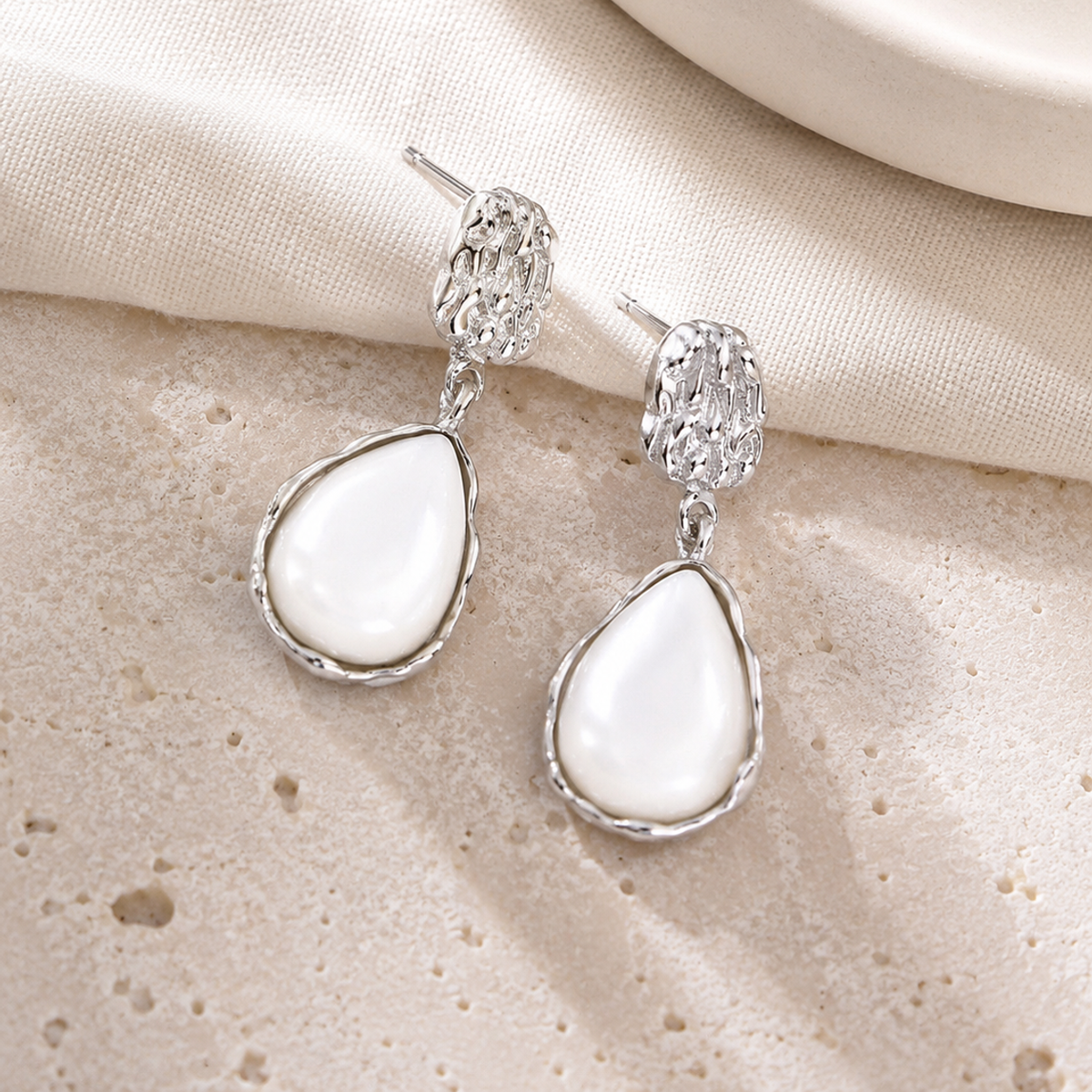 Silver Mother of Pearl earrings detail