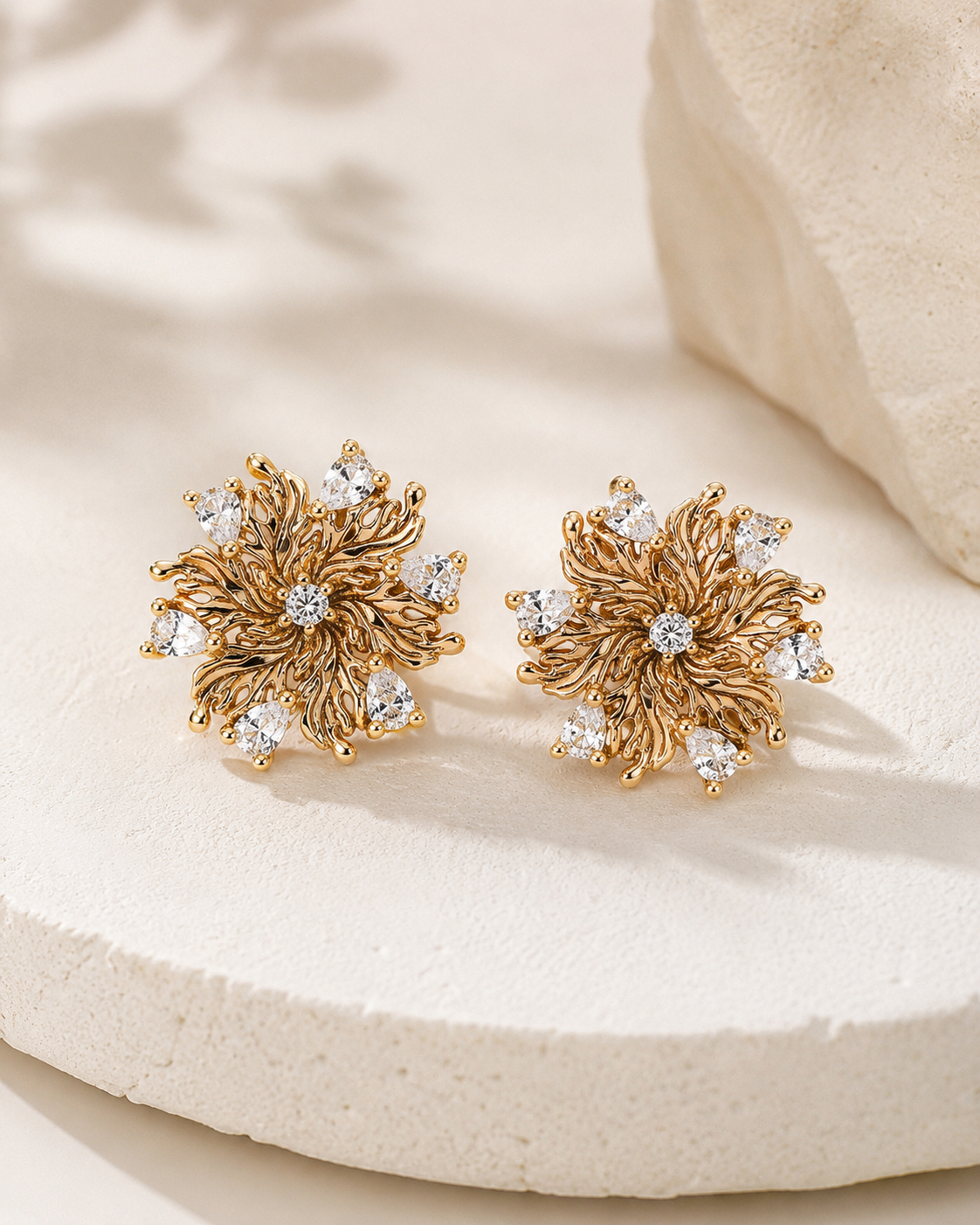 Vintage Gold six-petal lily zircon earrings
