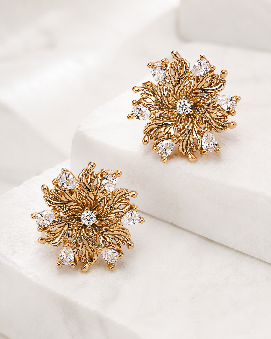 Vintage Gold six-petal lily zircon earrings
