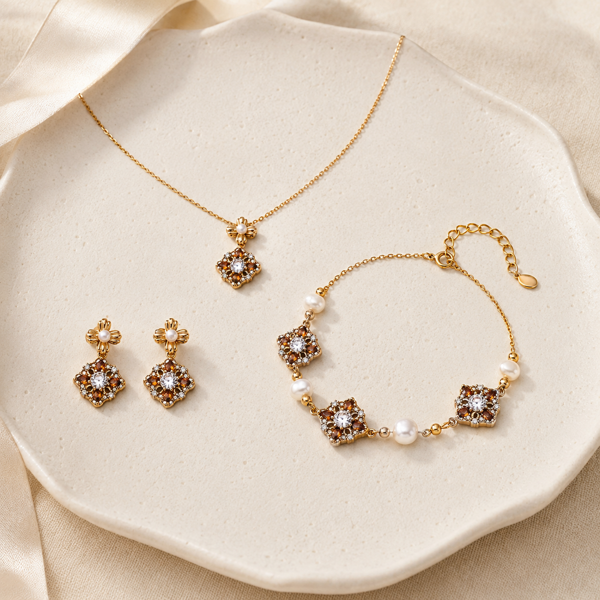 Vintage Gold auspicious bloom pearl jewelry set with necklace earrings and bracelet
