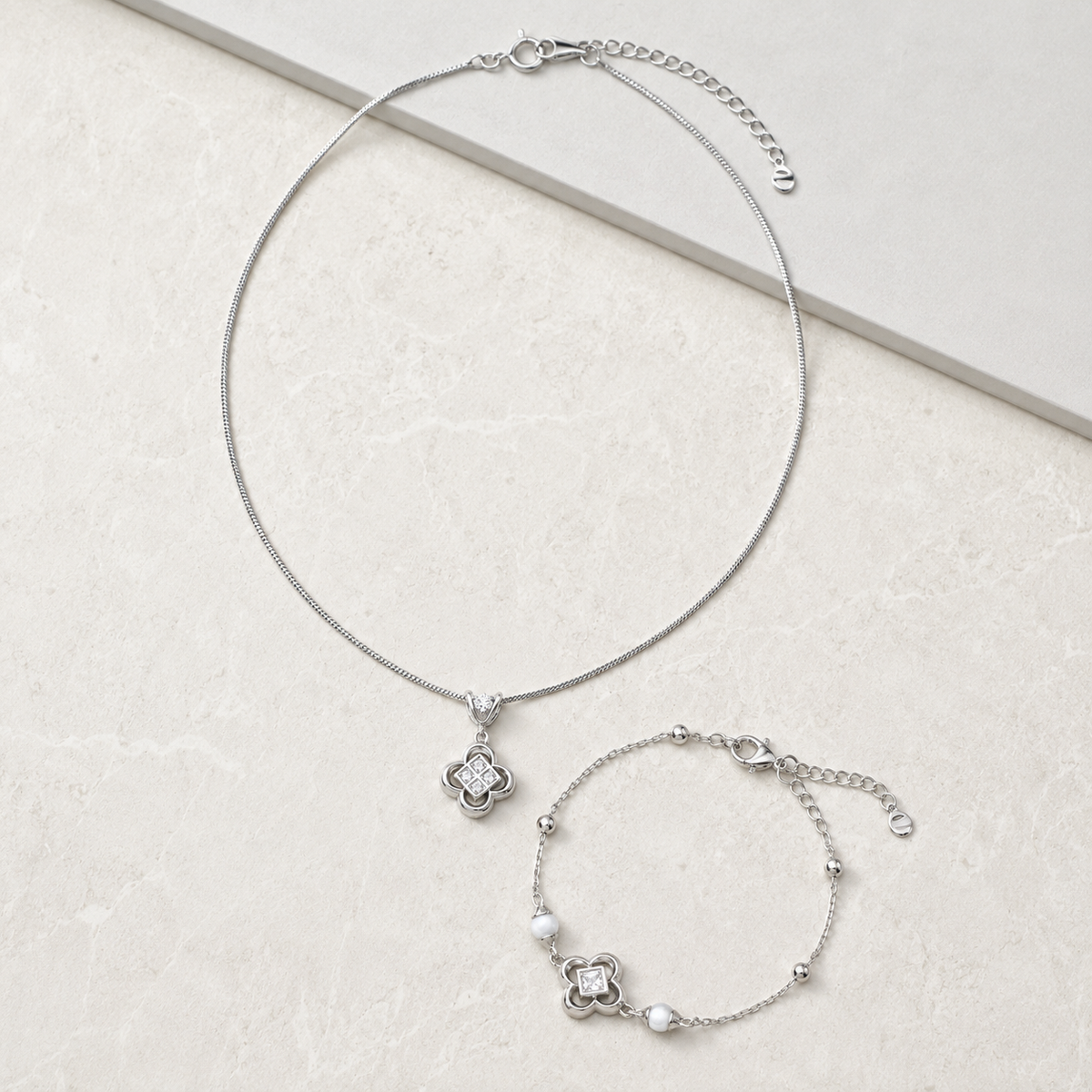 Silver clover necklace and bracelet jewelry set