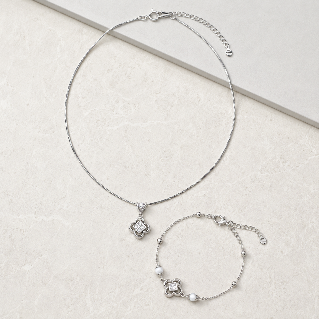 Silver clover necklace and bracelet jewelry set