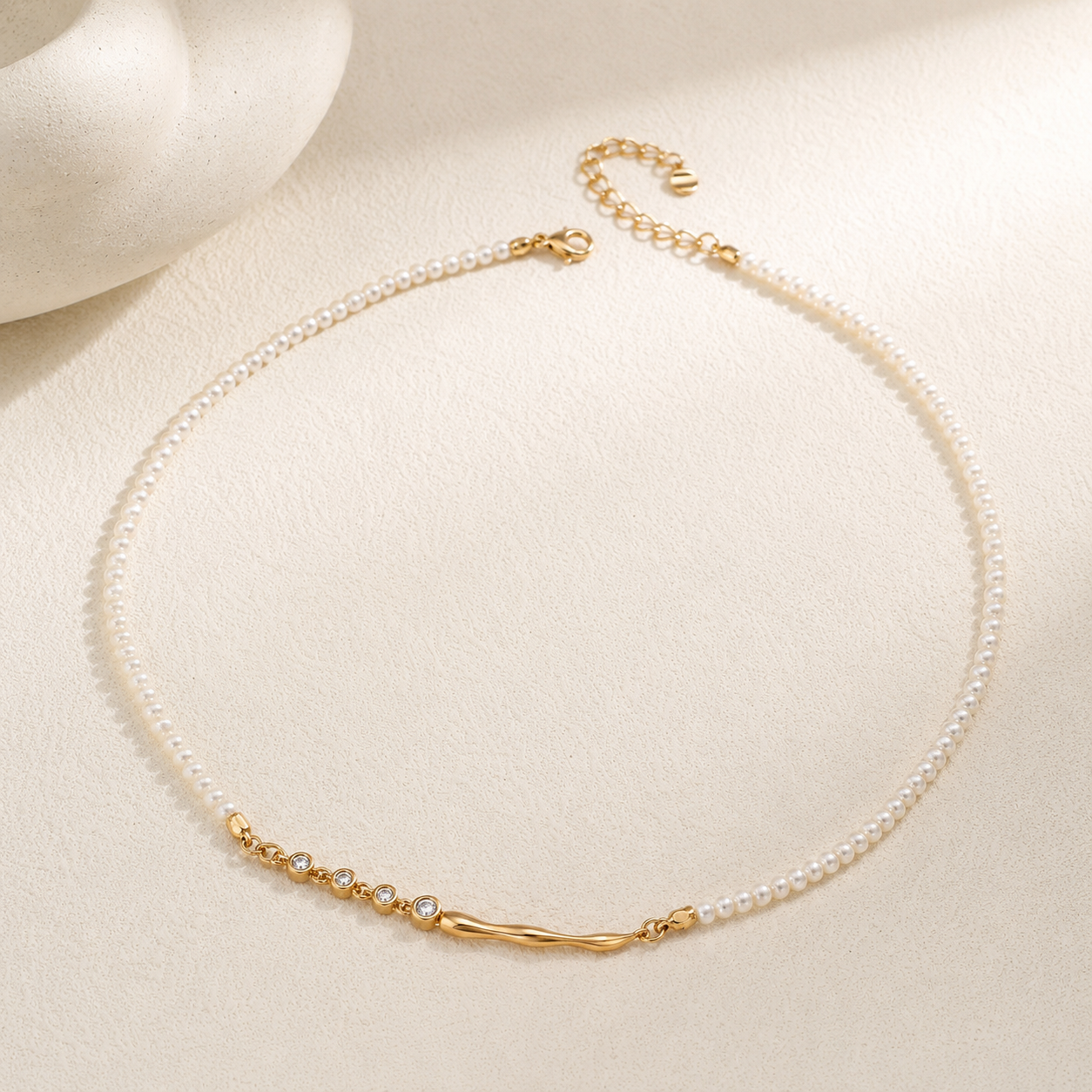 Vintage Gold fluid zircon natural pearl necklace flat lay
